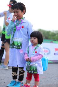 BIB: 
                            <button type="button" onclick="openModal(3656840)" class="btn btn-primary btn-sm float-right btn-popup" data-toggle="modal" data-target=".modal-high-quality">
                        <i class="fas fa-shopping-cart"></i> Add to Cart
                    </button>
                                            <button type="button" onclick="isThisMe(3656840, true)" class="btn btn-success btn-sm float-right btn-popup btn-isme hidden" data-toggle="tooltip" data-placement="bottom" title="นี่คือรูปของคุณใช่ไหม คลิกที่นี่เพื่อเอาเข้าอัลบั้ม">
                        <i class="fas fa-plus"></i> Add to album
                    </button>
                    <button type="button" onclick="isThisMe(3656840, false)" class="btn btn-warning btn-sm float-right btn-popup btn-isnotme hidden">
                        <i class="fas fa-ban"></i> Remove from album
                    </button>